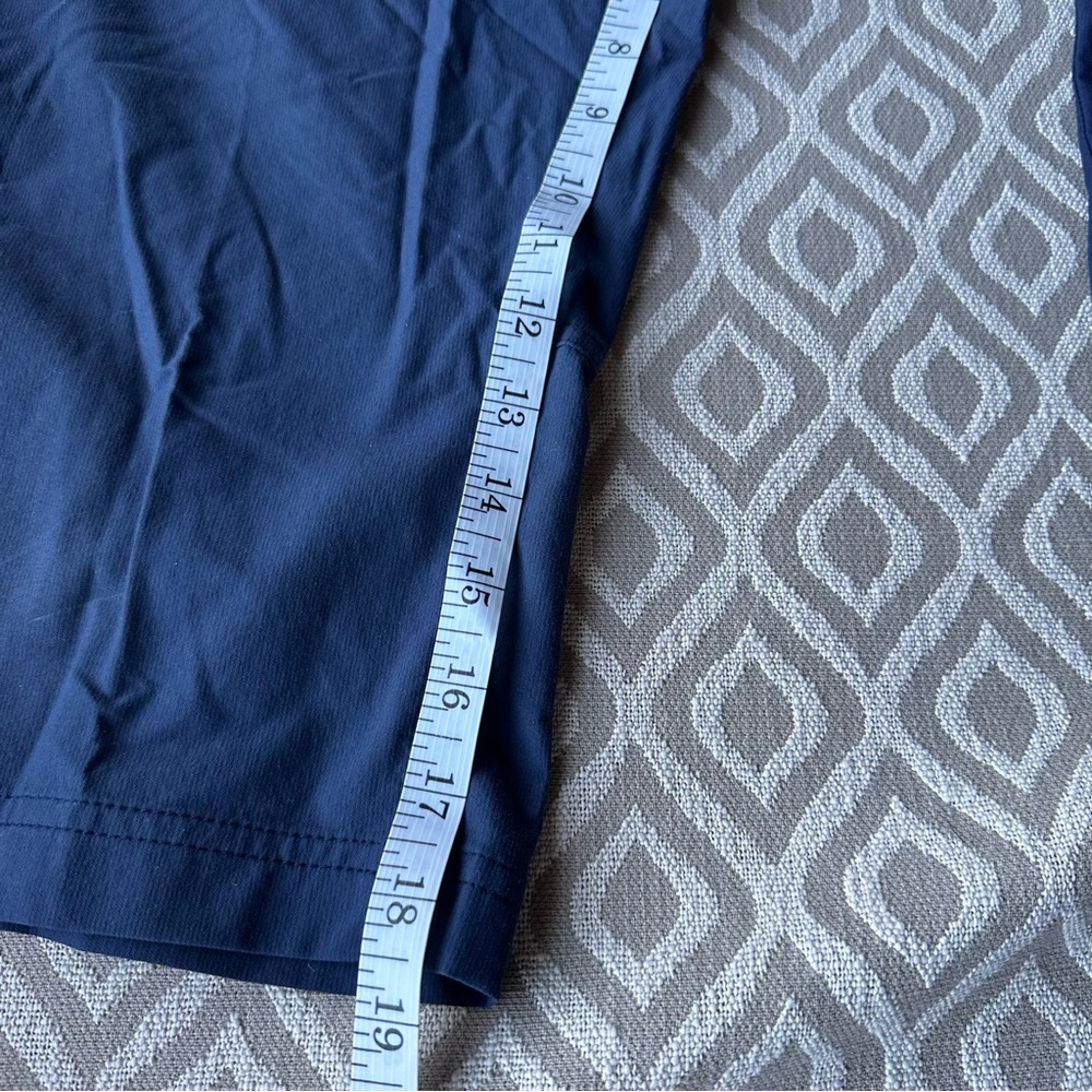 Royal Robins Trim Fit Women's Navy Capri Pants sz 10 - Picture 5 of 8